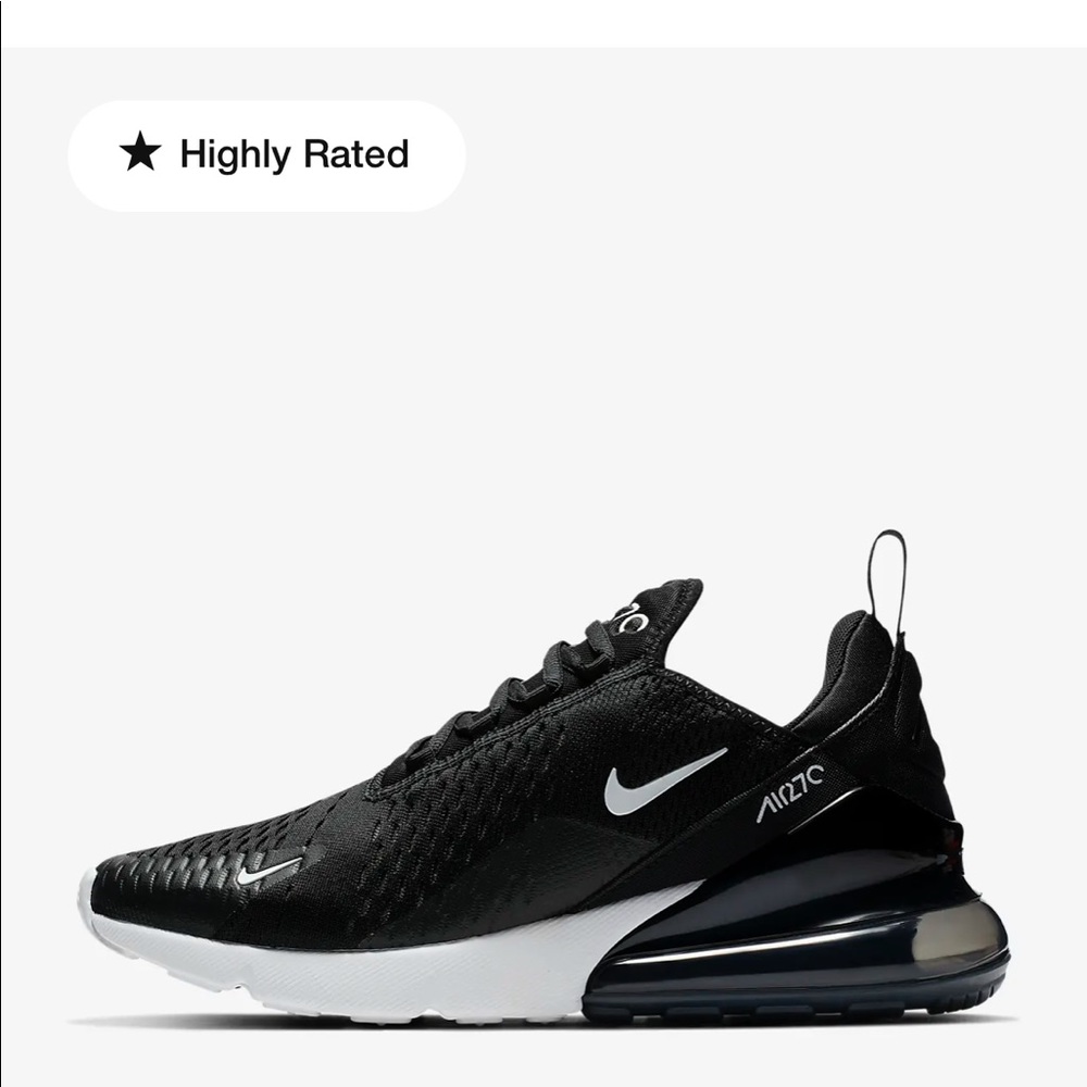 Black and white Nike airmax